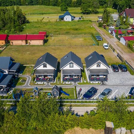Domki Letniskowe Agata Jantar Exteriör bild
